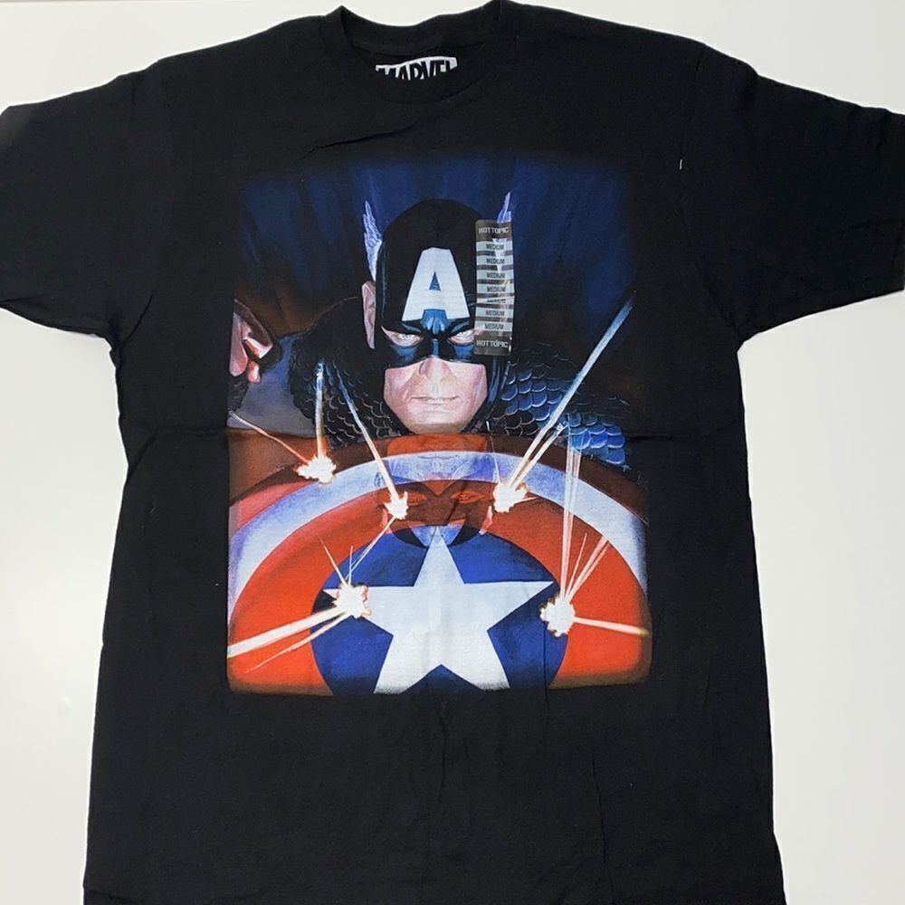 Hot Topic marvel t-shirt men’s sz Medium New